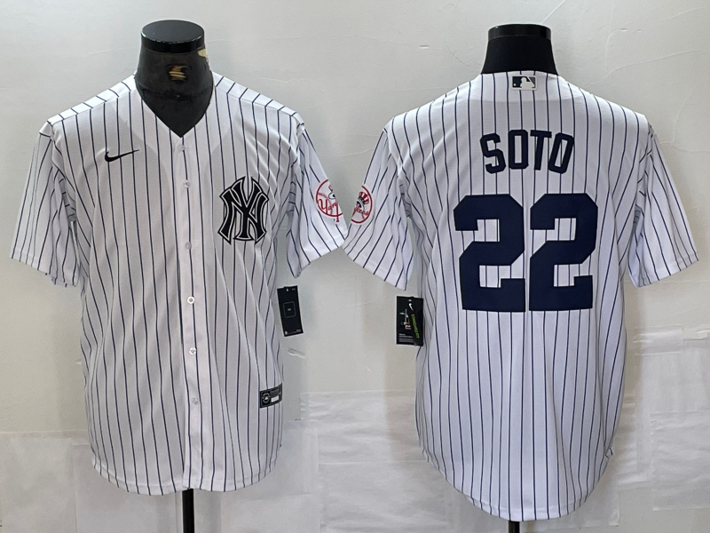 Men's New York Yankees Juan Soto #22 White Limited Player Jersey