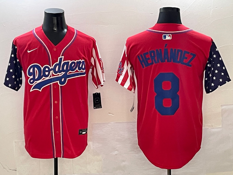 Men's Los Angeles Dodgers Enrique Hernandez #8 Red Replica Player Jersey1