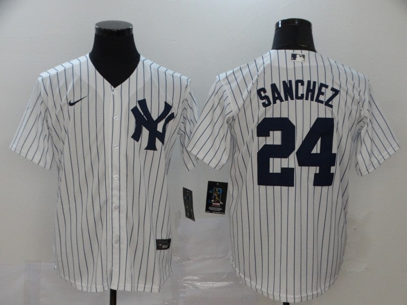 Men's New York Yankees Gary Sanchez #24 White Replica Baseball Jersey1